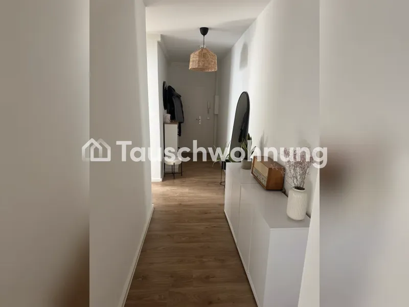 Tauschwohnung: 4ZKB in Stadtmitte gg mind. 3-Zimmer im Wedding/PB/Pankow — photo 1